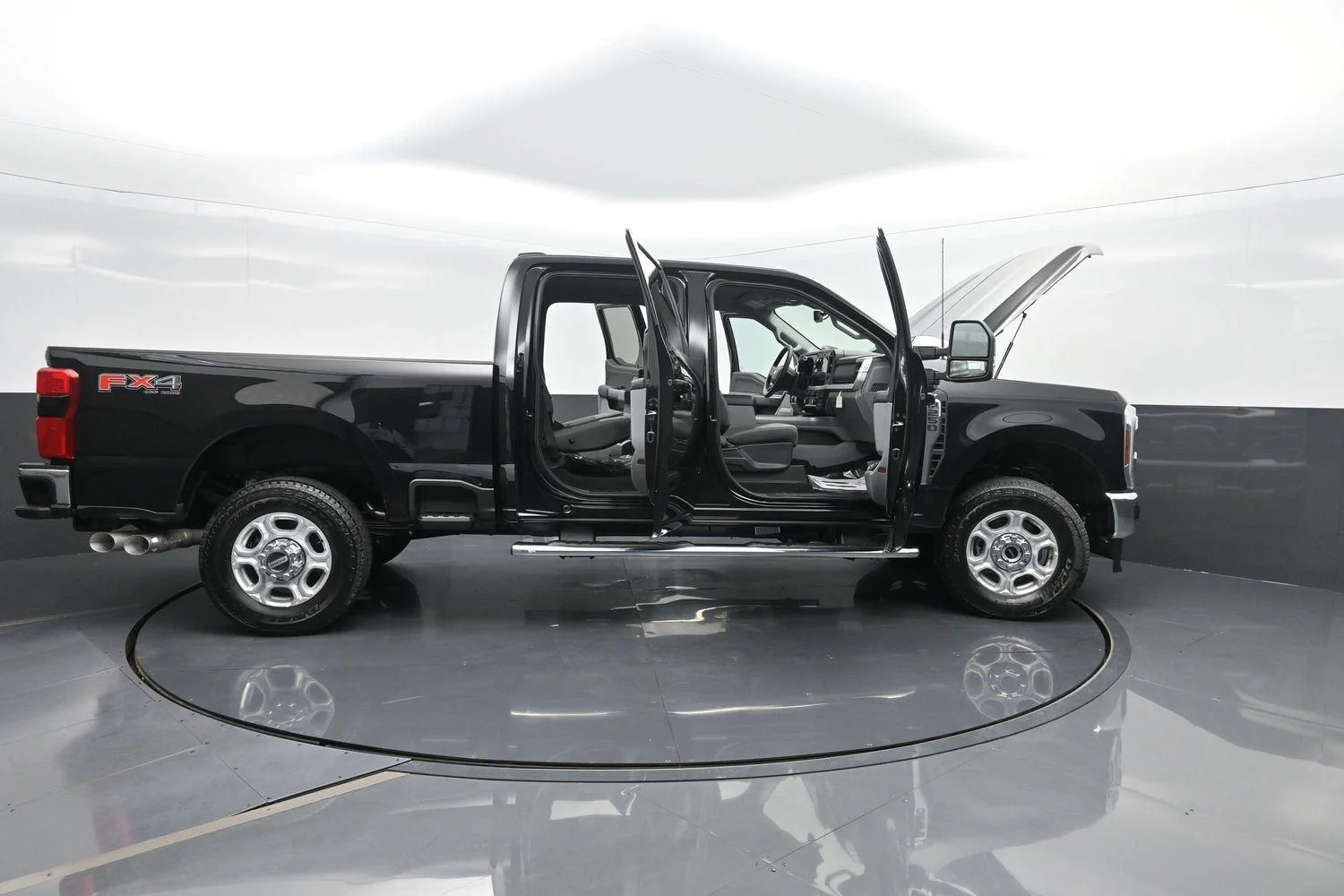 2026 Ford F-250 Super Duty XLT - Photo 49