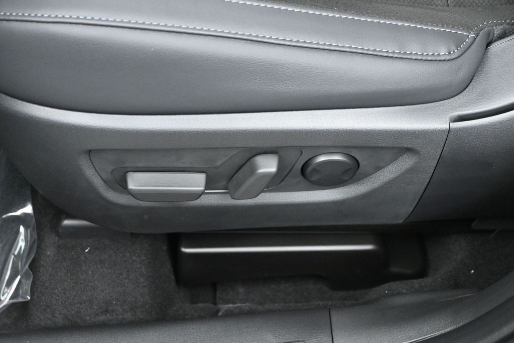 New 2026 Rhodium White Metallic Mazda 2.5 S Preferred AWD image 8