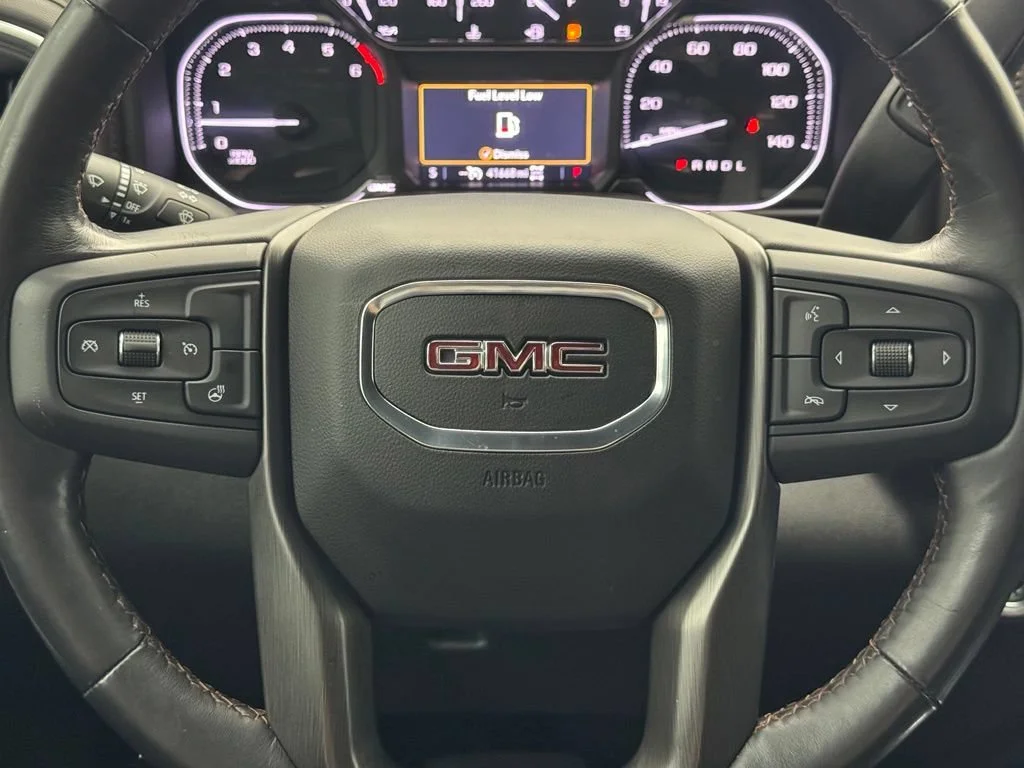 Used 2022 Onyx Black GMC AT4 image 18