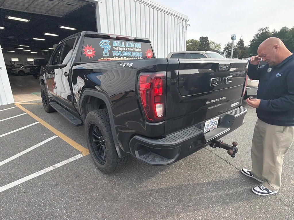 Used 2022 Black GMC Elevation image 13