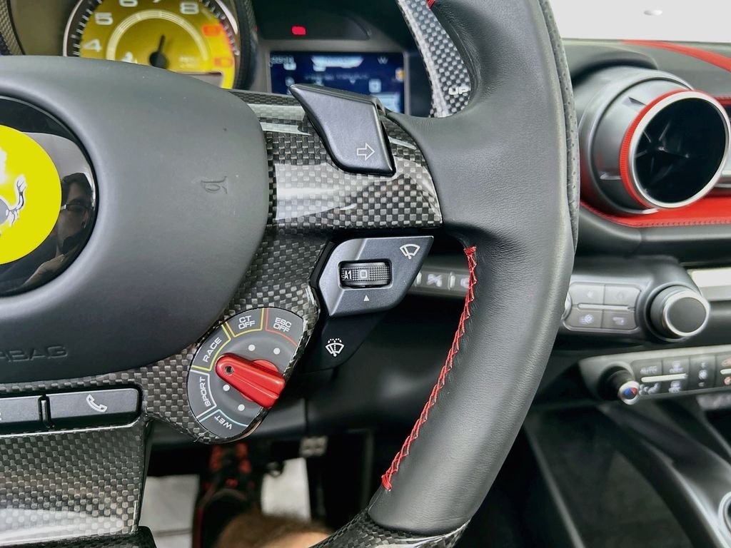 Used 2023  Ferrari Base image 20