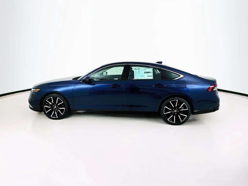 New 2026 Canyon River Blue Metallic Honda Touring image 4