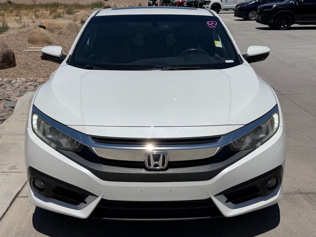 Used 2018 White Honda EX-T image 3