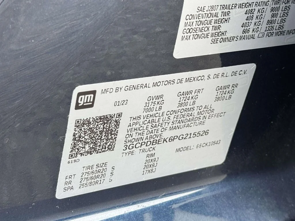Used 2023 Blue Chevrolet Custom image 28