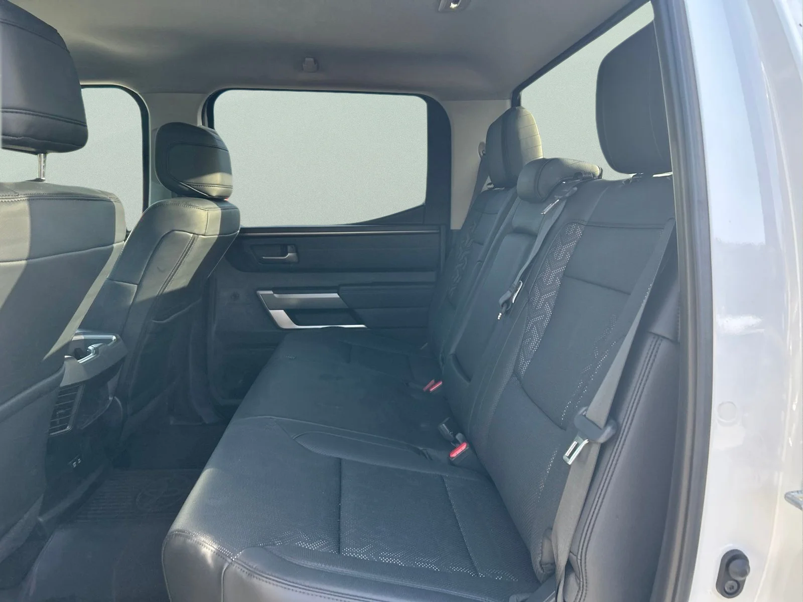 Used 2024 Ice Toyota SR5 image 10