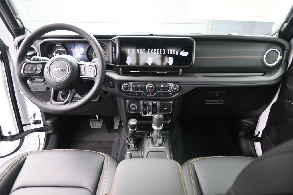 New 2026 Bright White Clearcoat Jeep Texas Trail image 24