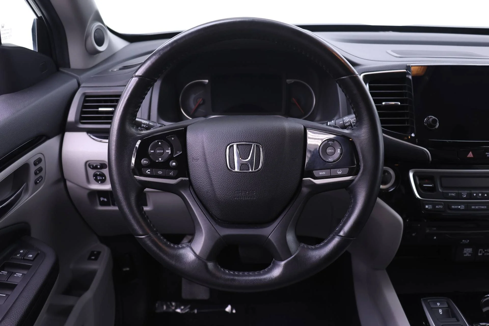 Certified Used 2021 Gray Honda Touring image 14