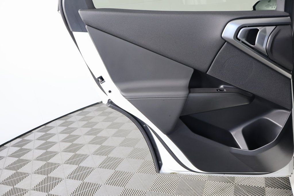 Used 2026 Alpine White BMW 30 xDrive image 13