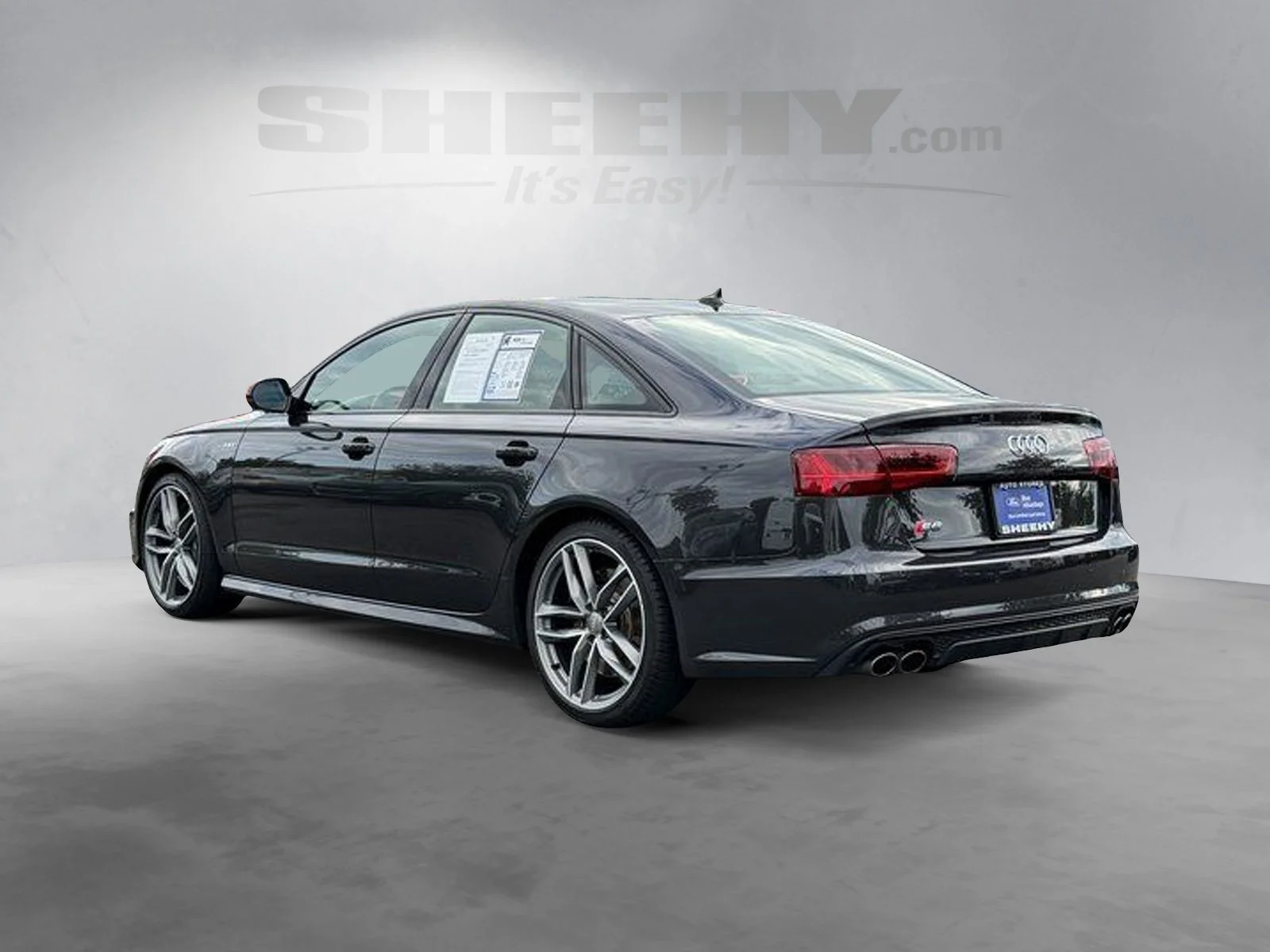 Used 2017  Audi 4.0T Prestige image 14
