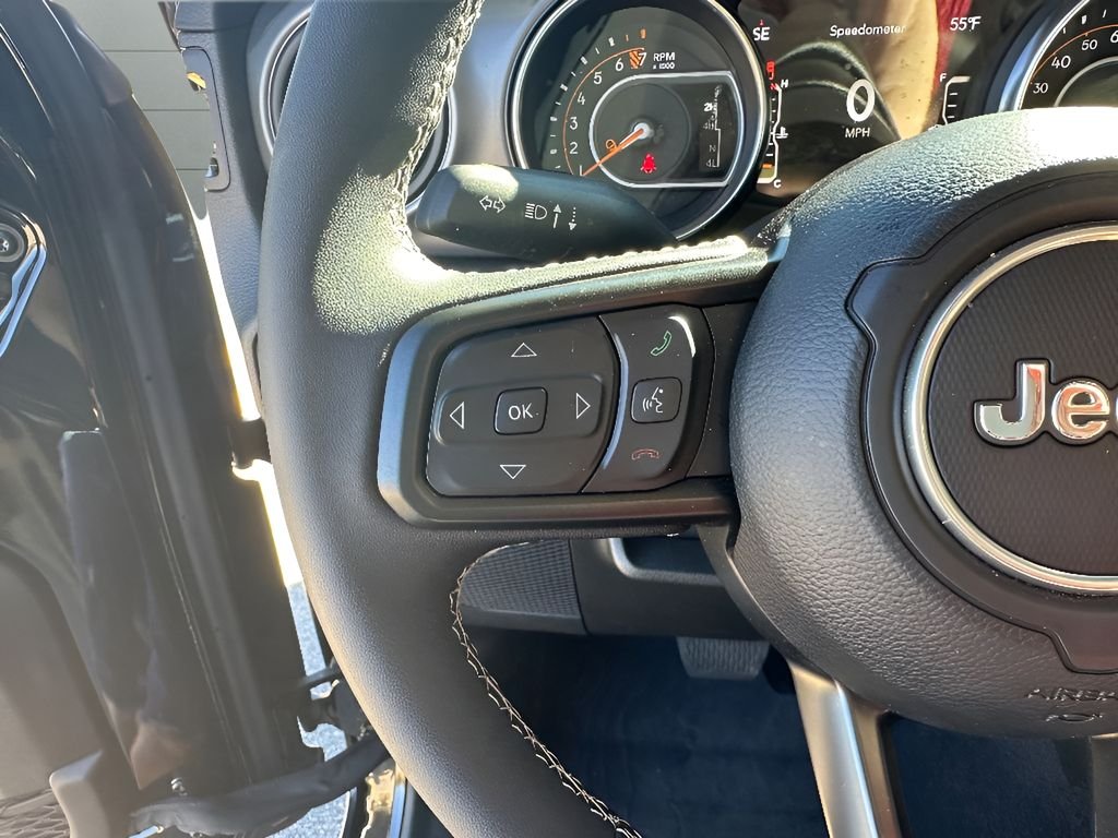 Certified Used 2023 Black Clearcoat Jeep Freedom image 14