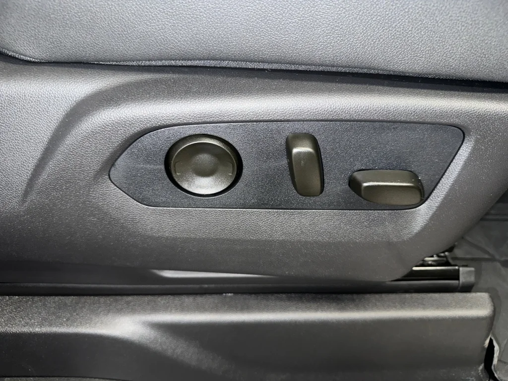 2026 Chevrolet Silverado 1500 ZR2 - Photo 37