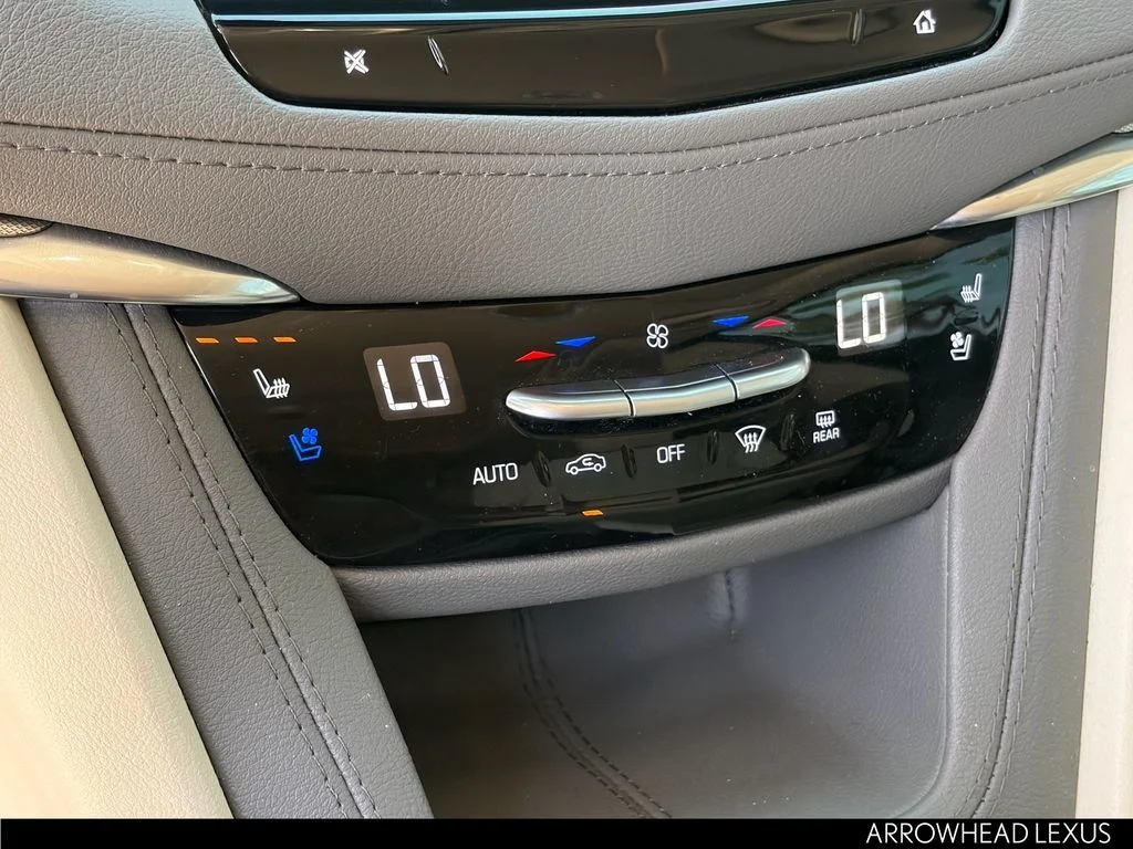 Used 2023 White Cadillac Premium Luxury image 29