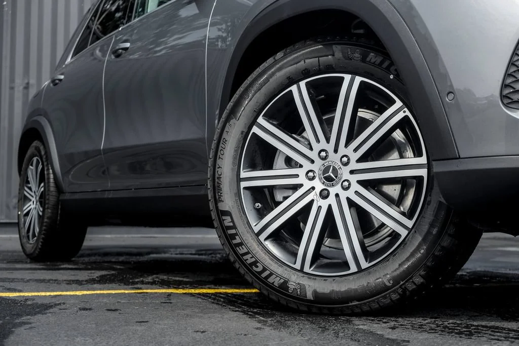 New 2026 Selenite Grey Metallic Mercedes-Benz GLE 350 image 41
