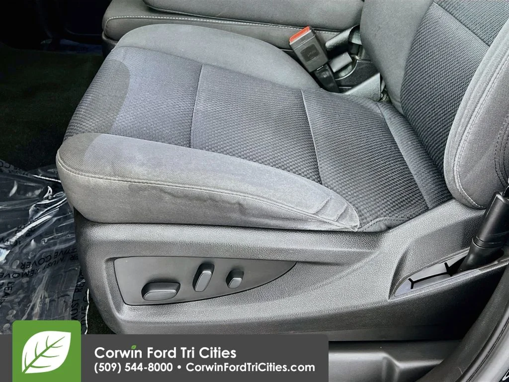 Used 2018 Black Chevrolet LT image 21