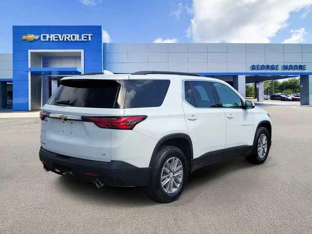 2023 Chevrolet Traverse 3LT - Photo 4
