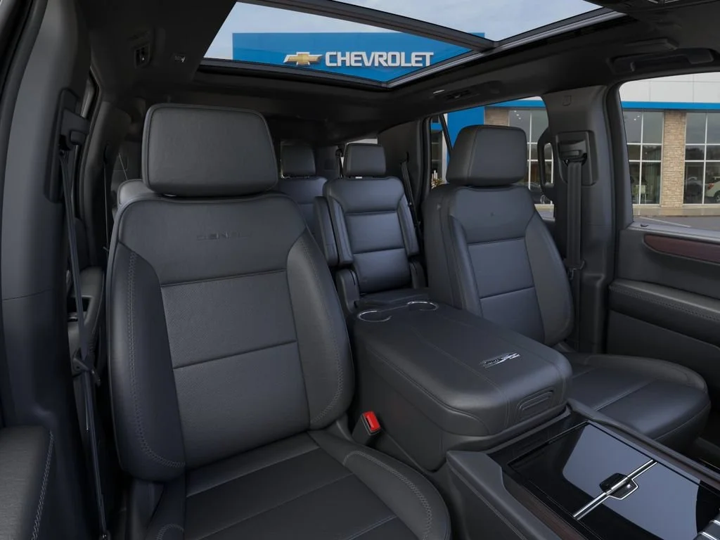 2026 GMC Yukon Denali - Photo 16