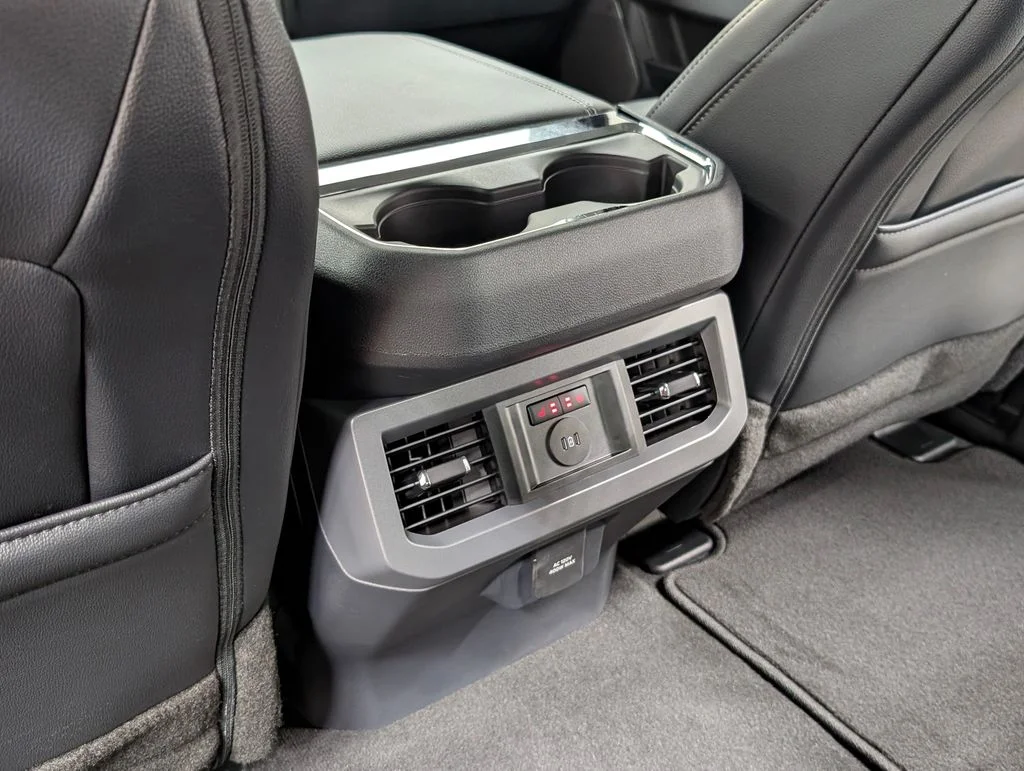 New 2026 Agate Black Metallic Ford F-250® Lariat® image 22