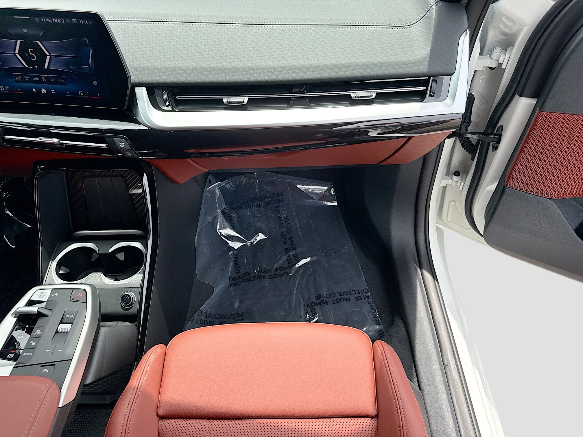 New 2026 Alpine White BMW xDrive28i image 17