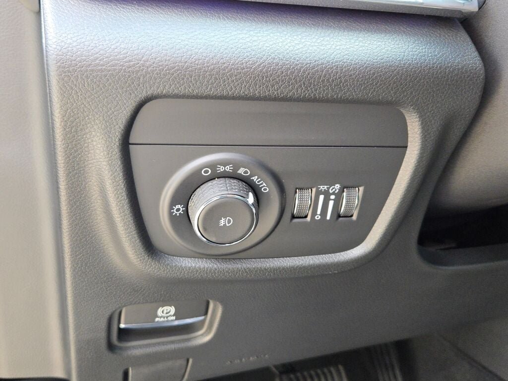 2025 Jeep Grand Cherokee L Overland - Photo 28