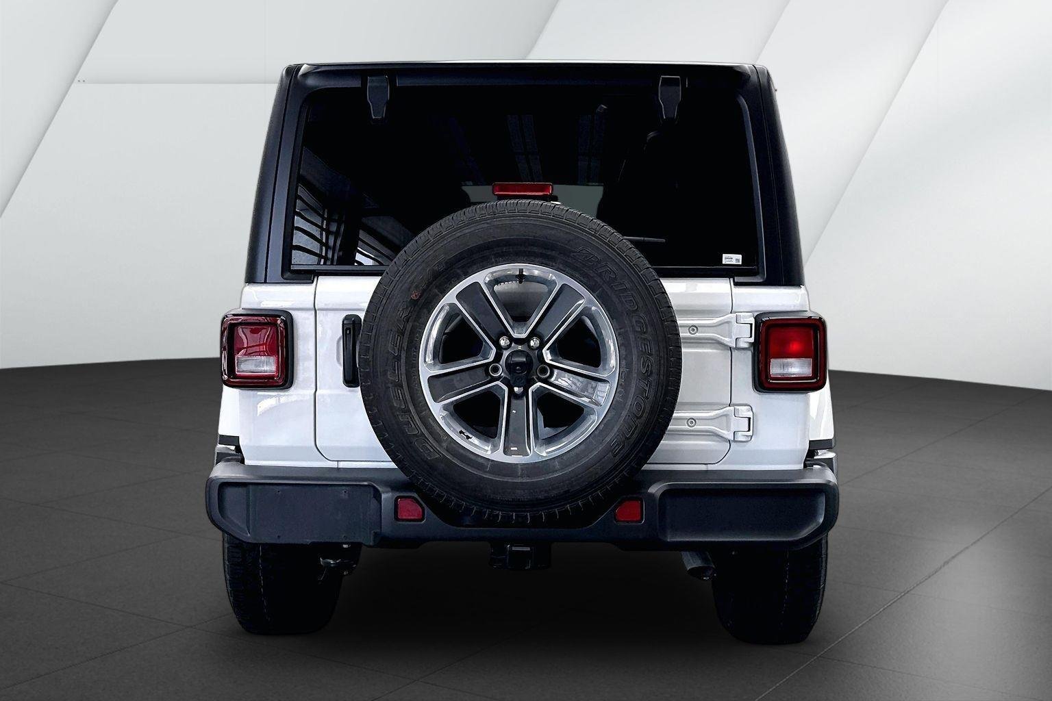 2023 Jeep Wrangler 4-Door Sahara - Photo 7