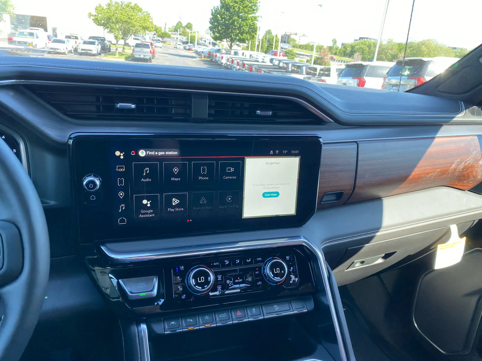 New 2026 Glacier White Tricoat GMC Denali Ultimate image 15