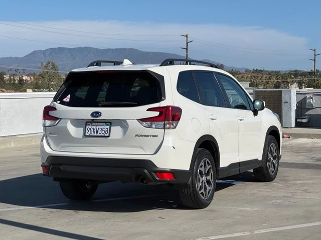 Certified Used 2023 White Subaru Premium image 32