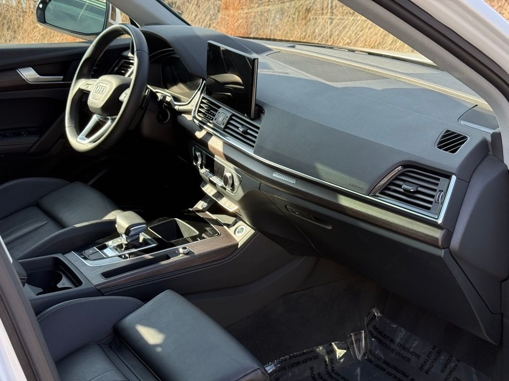Used 2024 White Audi 45 S line Premium image 29