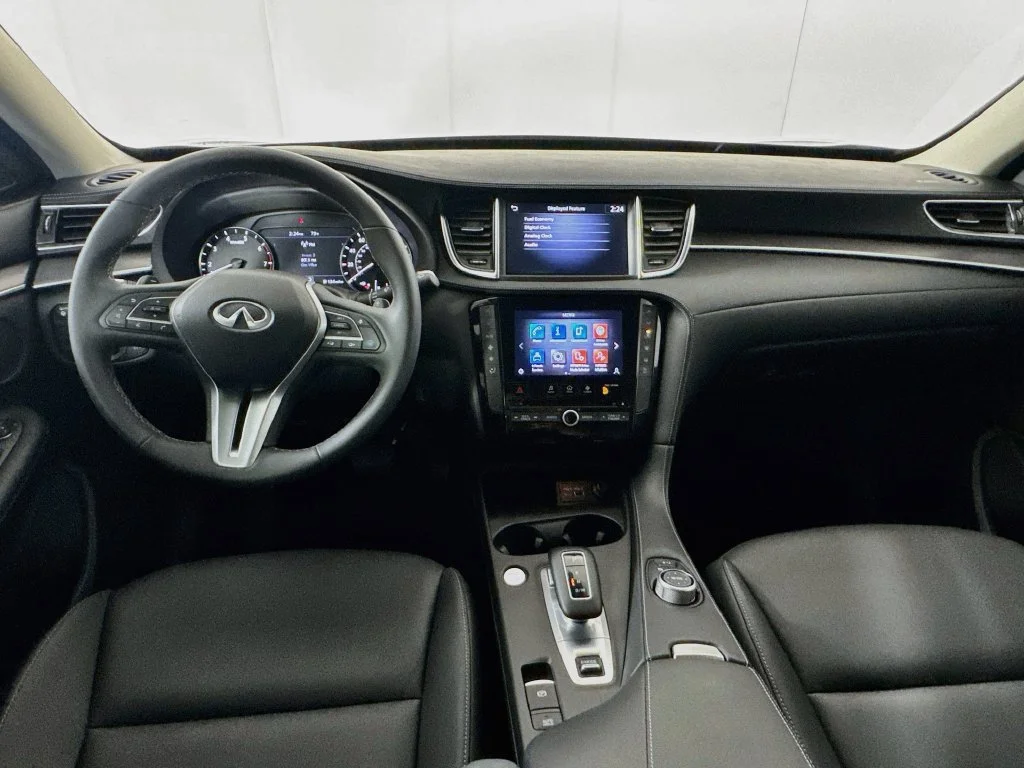 Certified Used 2023 Gray INFINITI PURE image 28
