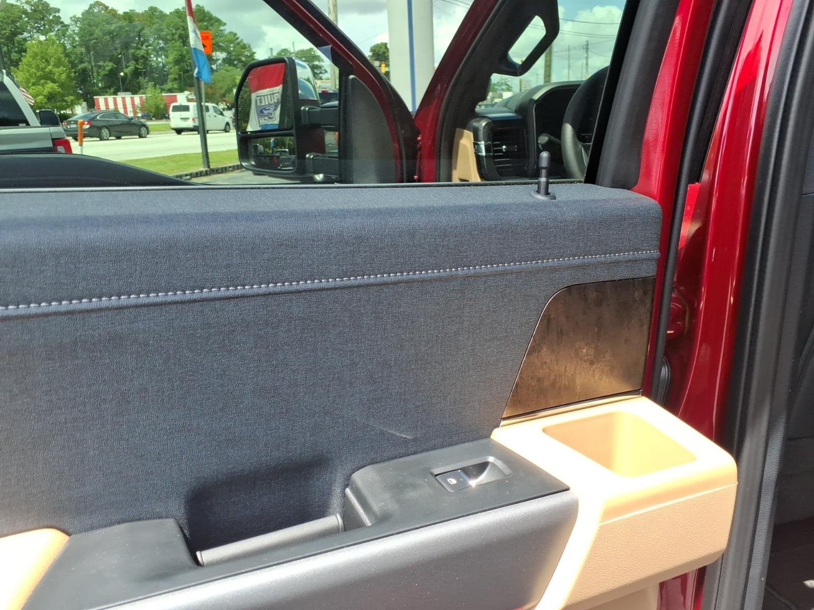 New 2026 Ruby Red Metallic Tinted Clearcoat Ford F-250® Lariat® image 9