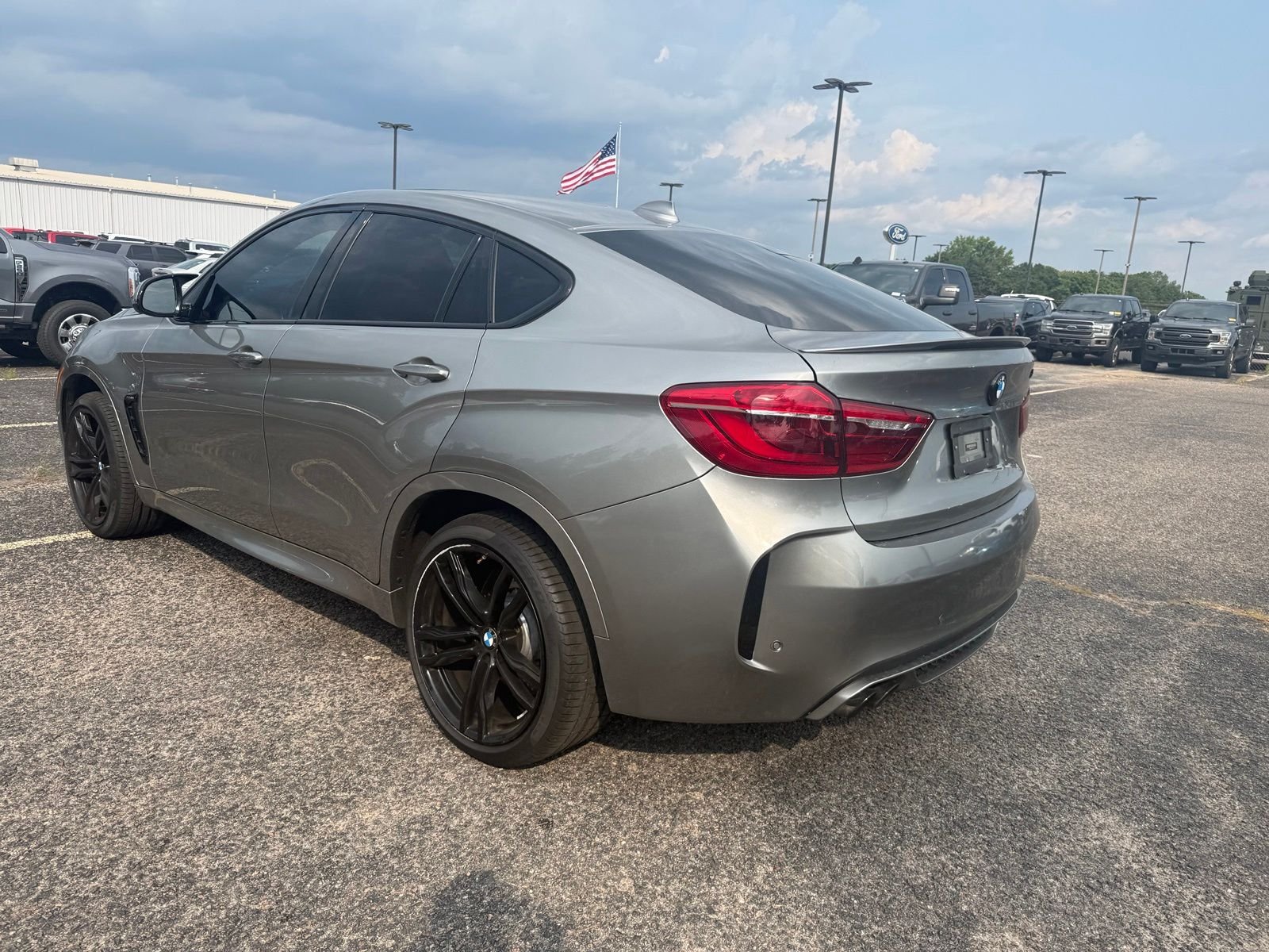 Used 2017 Gray BMW Base image 5