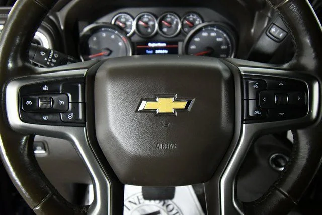 Used 2020 Blue Chevrolet LTZ image 2