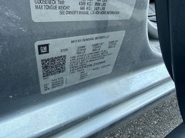 Used 2020 Gray Chevrolet LT image 7