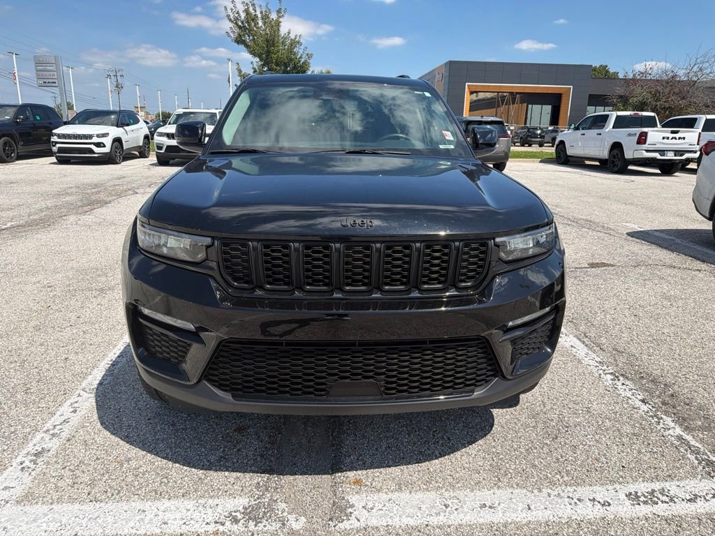 Used 2023 Black Jeep Limited image 8