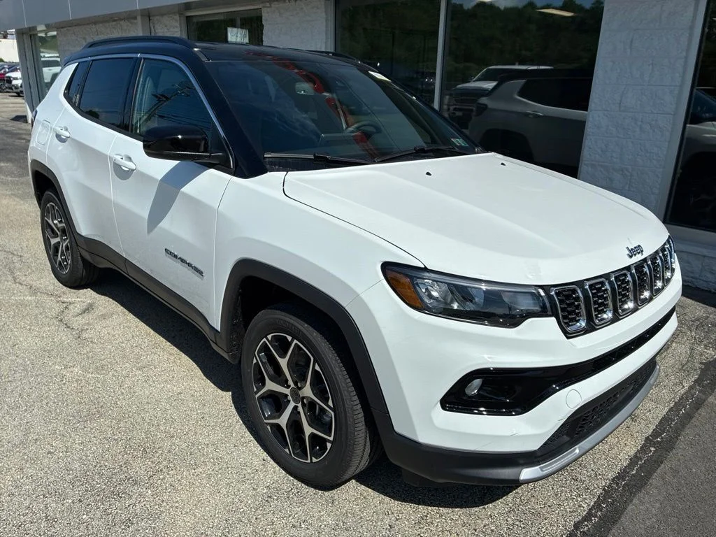 New 2026 Bright White Clear-Coat Exterior Paint Jeep Limited image 6