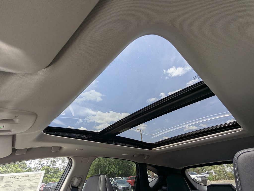 2025 Nissan Murano SL - Photo 23