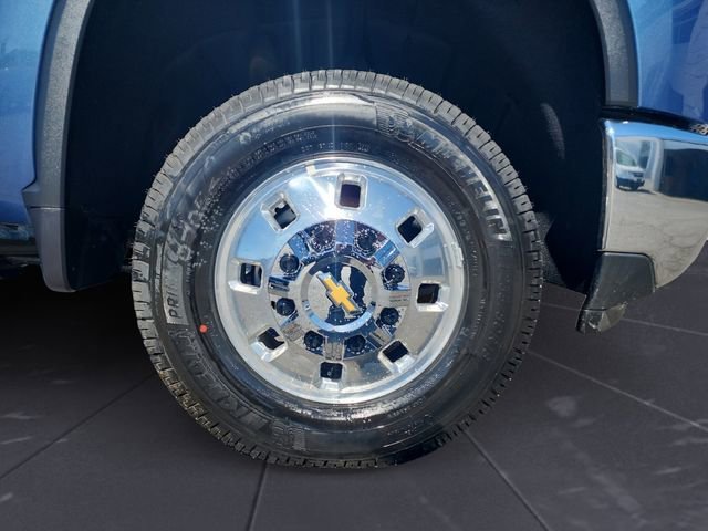 2026 Chevrolet Silverado 3500 HD LTZ - Photo 9