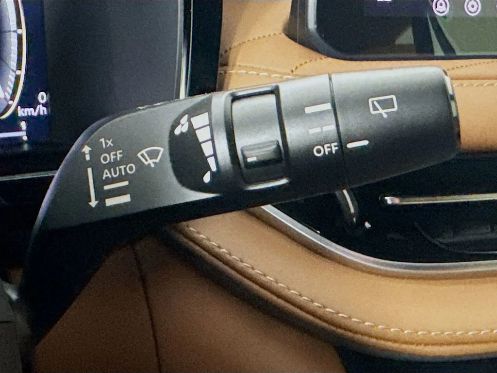 New 2027  INFINITI Autograph image 13