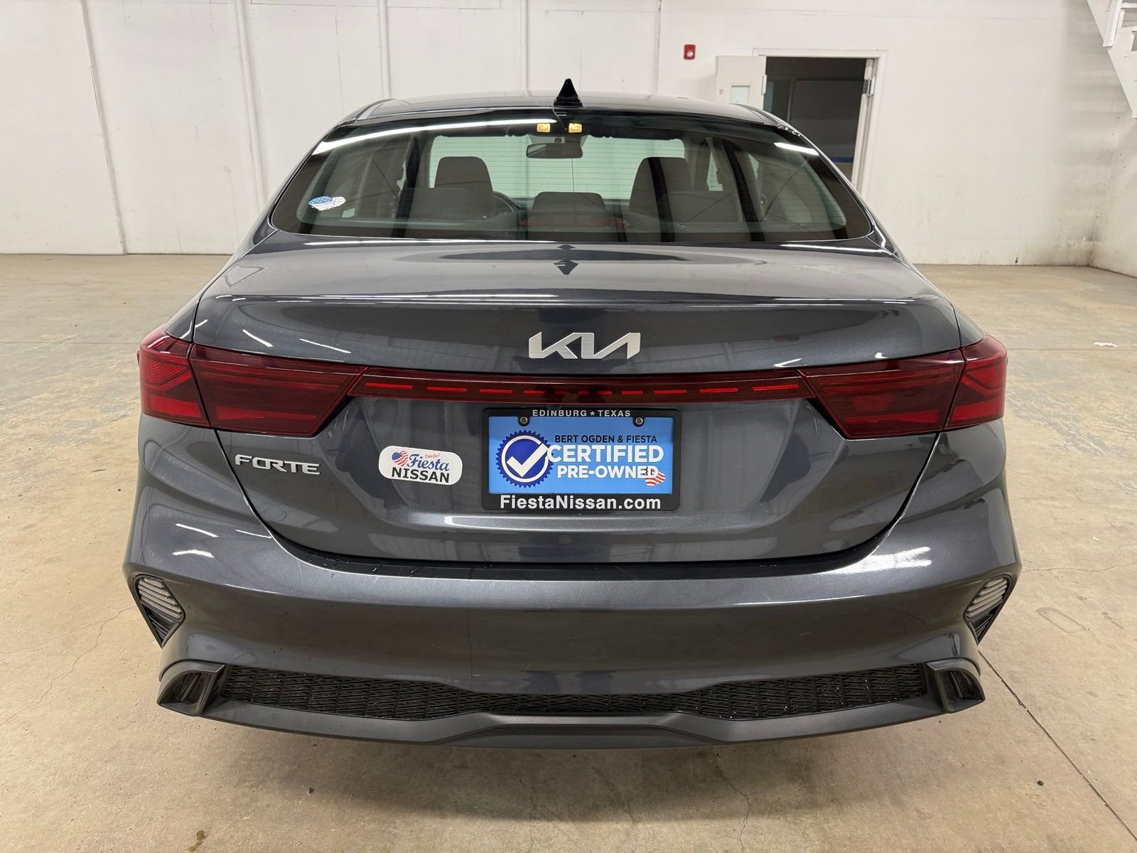 Used 2024 Gray Kia LXS image 6