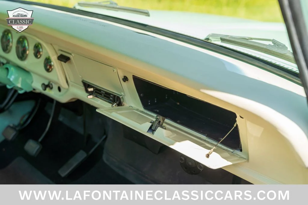 Used 1970  Ford  image 64