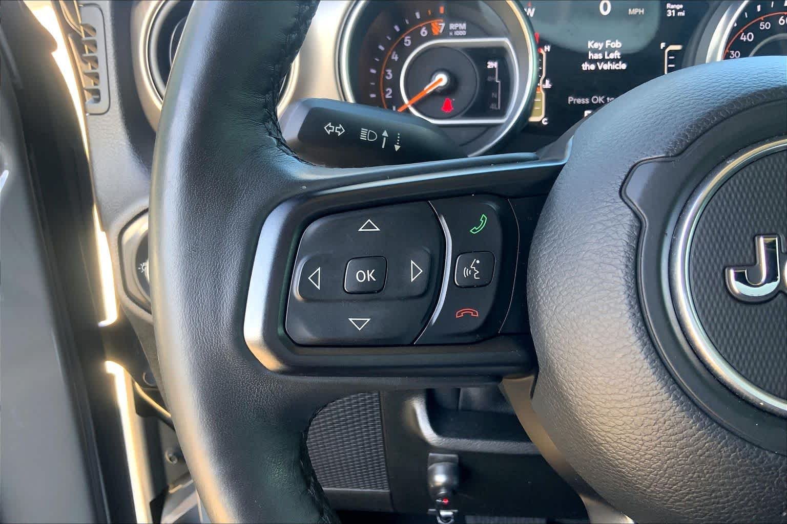 Used 2018 Sting-Gray Clearcoat Jeep Sport S image 19
