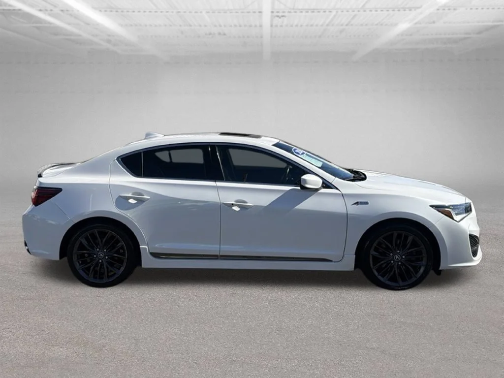 Used 2020  Acura Premium and A-SPEC Packages image 12