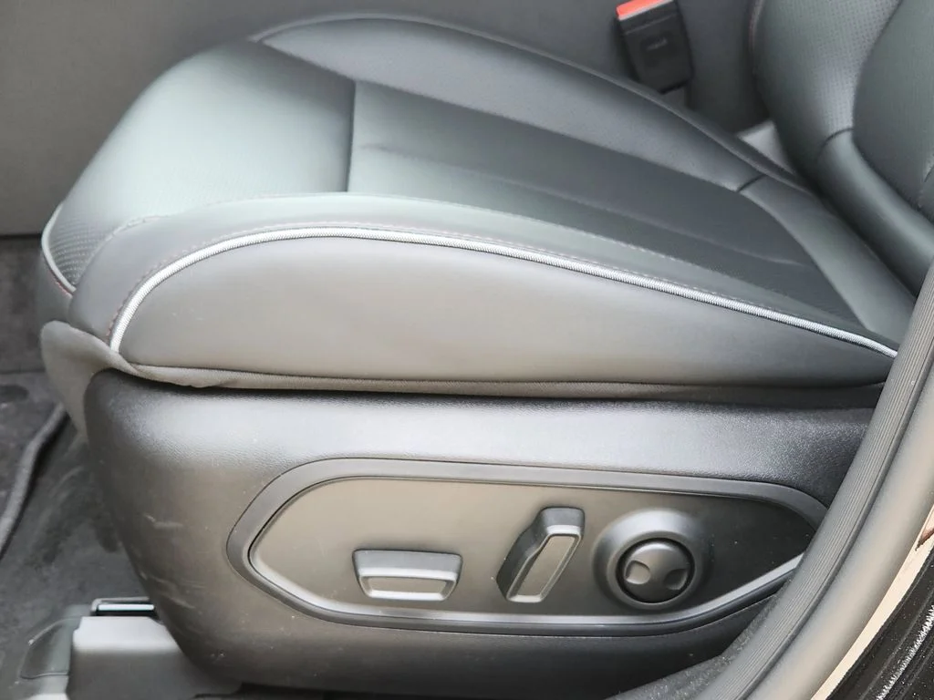 2025 Jeep Wagoneer S Limited - Photo 21