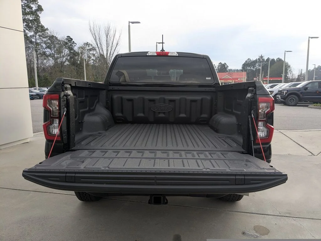 New 2025 Shadow Black Ford XLT image 12