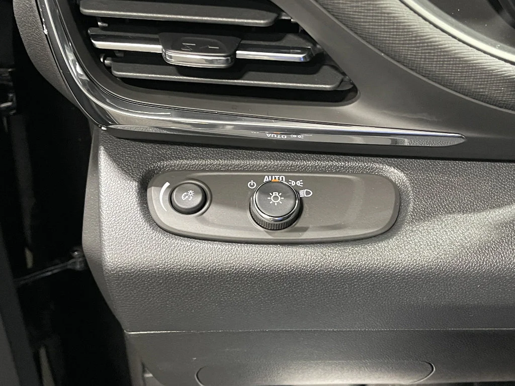 2025 Buick Envista Preferred - Photo 26