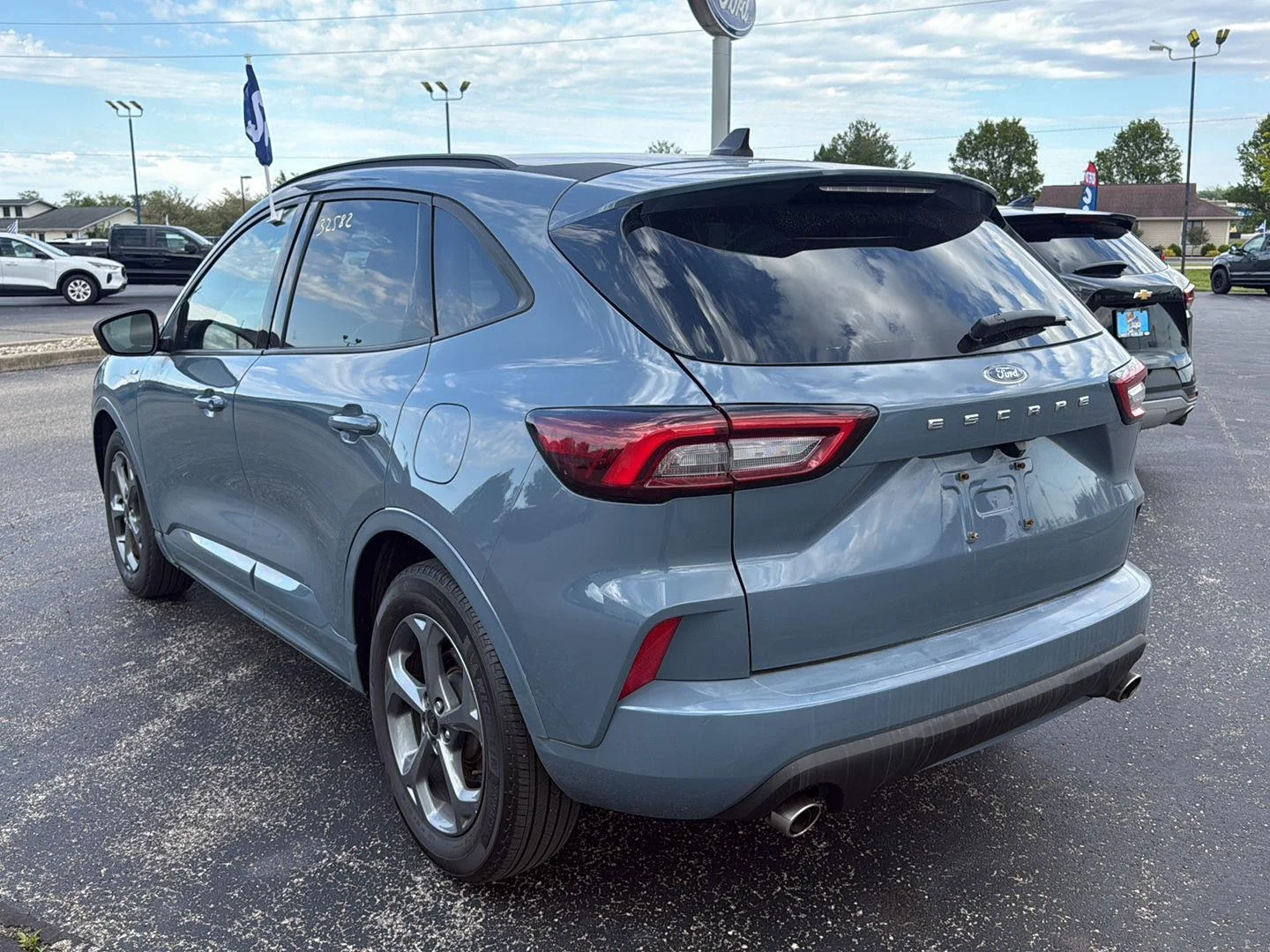 Used 2023 Vapor Blue Ford ST-Line image 9