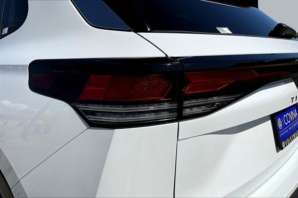 New 2026 White Volkswagen 2.0T S image 23