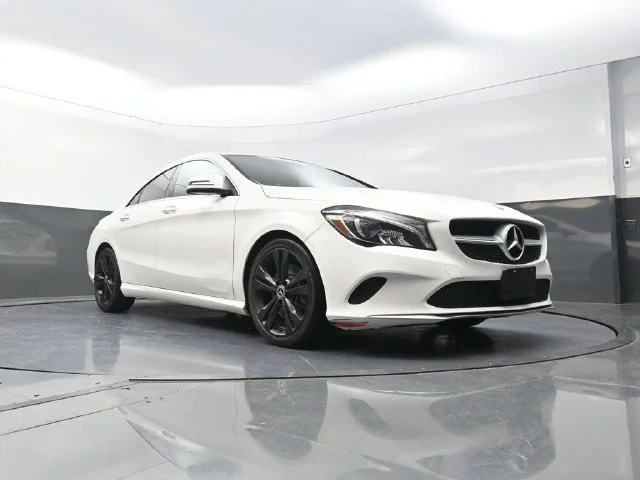 Used 2019  Mercedes-Benz CLA 250 image 31