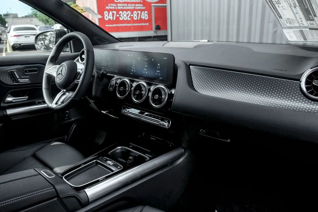 New 2026 Night Black Mercedes-Benz GLA 250 image 22