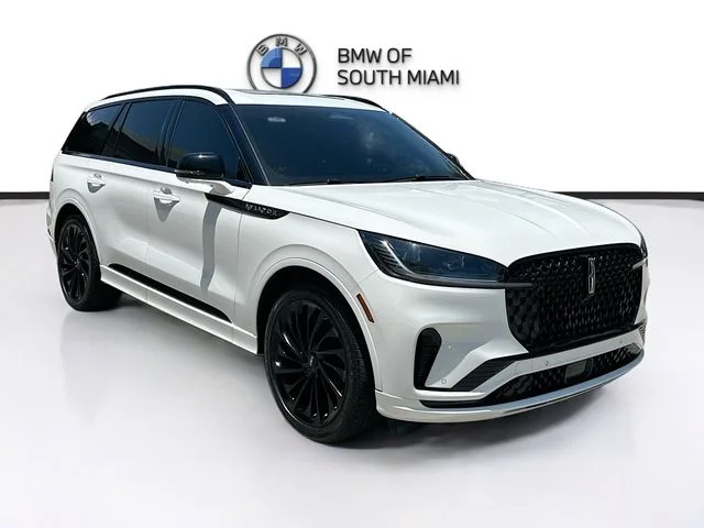 2025 Lincoln Aviator Reserve RWD's photo
