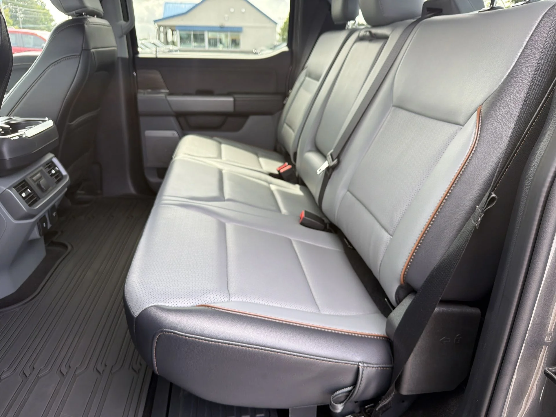 Certified Used 2025 Gray Metallic Ford Lariat image 25